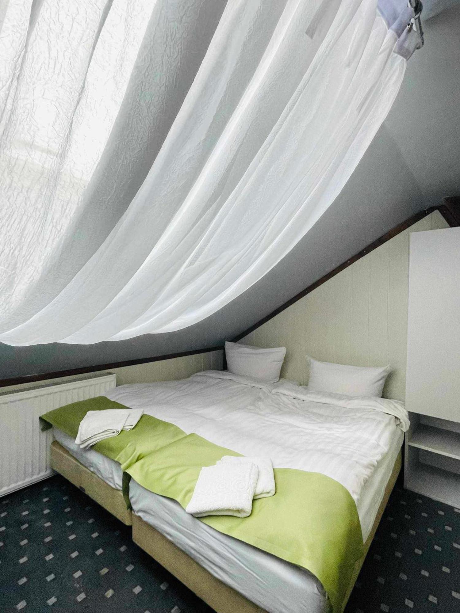 Hotel Keszyca Lesna 외부 사진