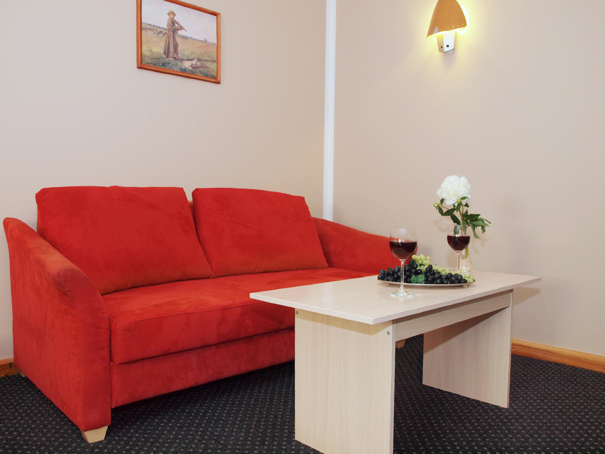 Hotel Keszyca Lesna 외부 사진