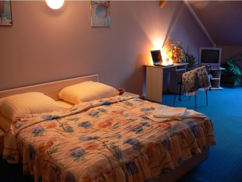 Hotel Keszyca Lesna 외부 사진